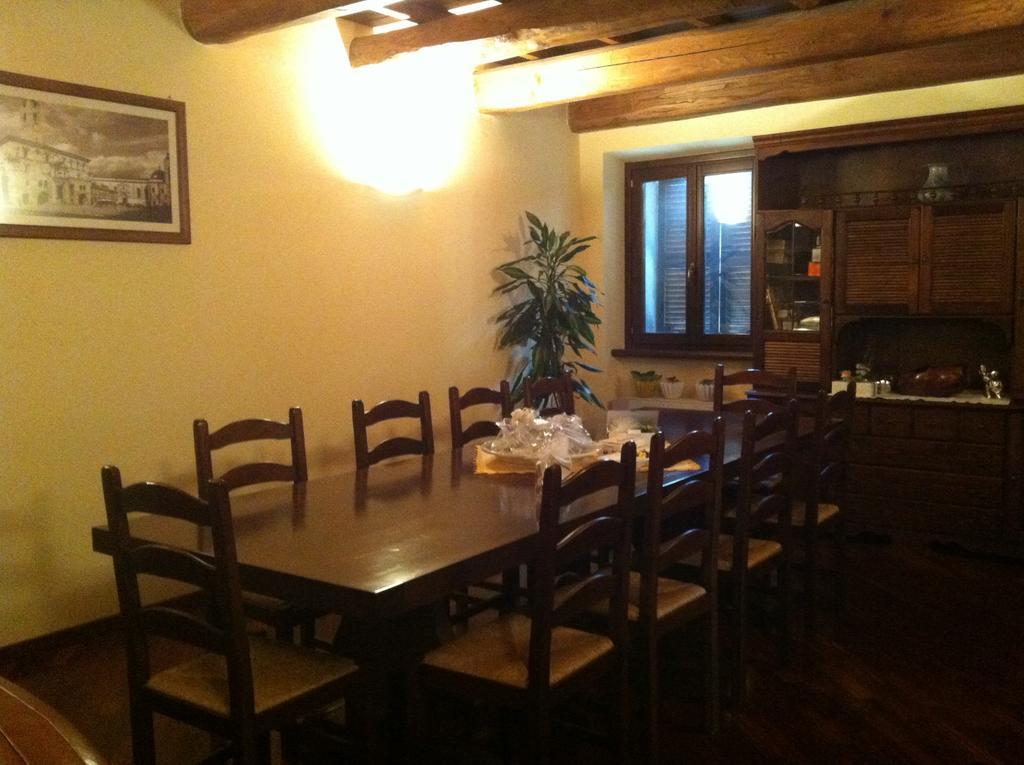 Agriturismo La Cantina アスコリ・ピチェーノ エクステリア 写真